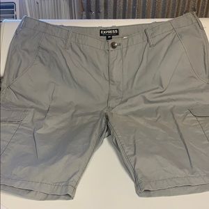 Express men’s shorts size 38